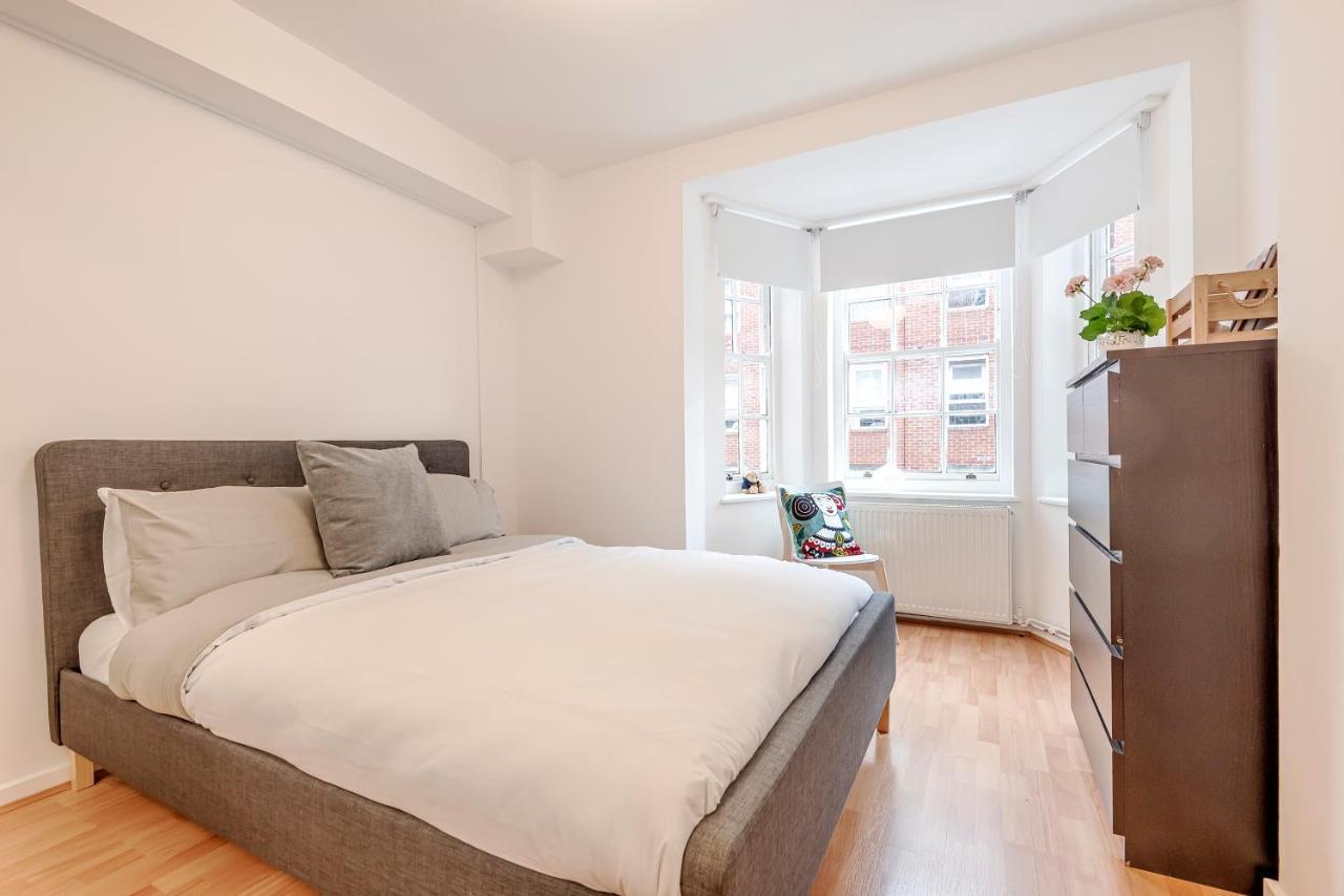 Modern One Bedroom Victoria Apartment London Eksteriør bilde
